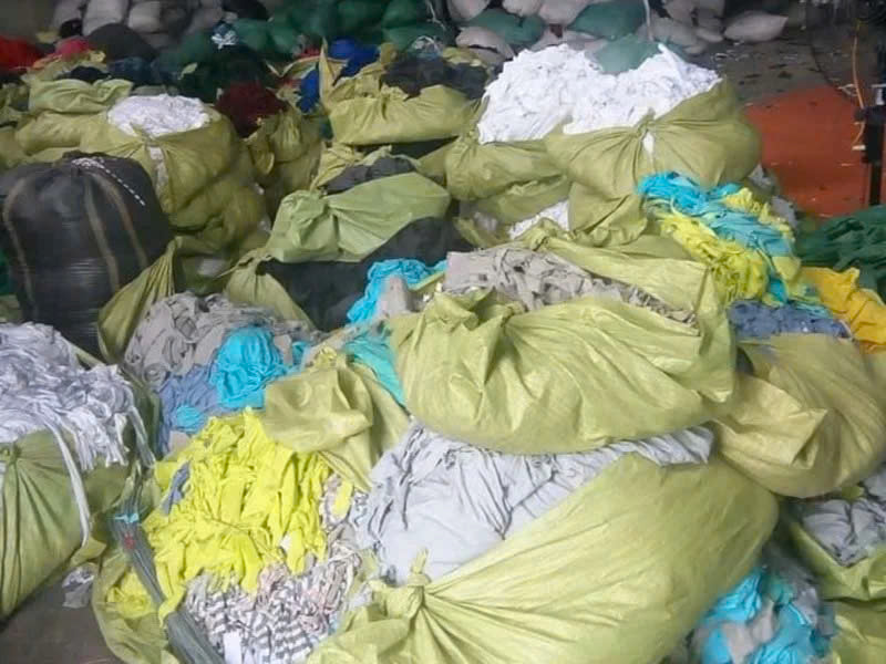 thu mua phế liệu vải
