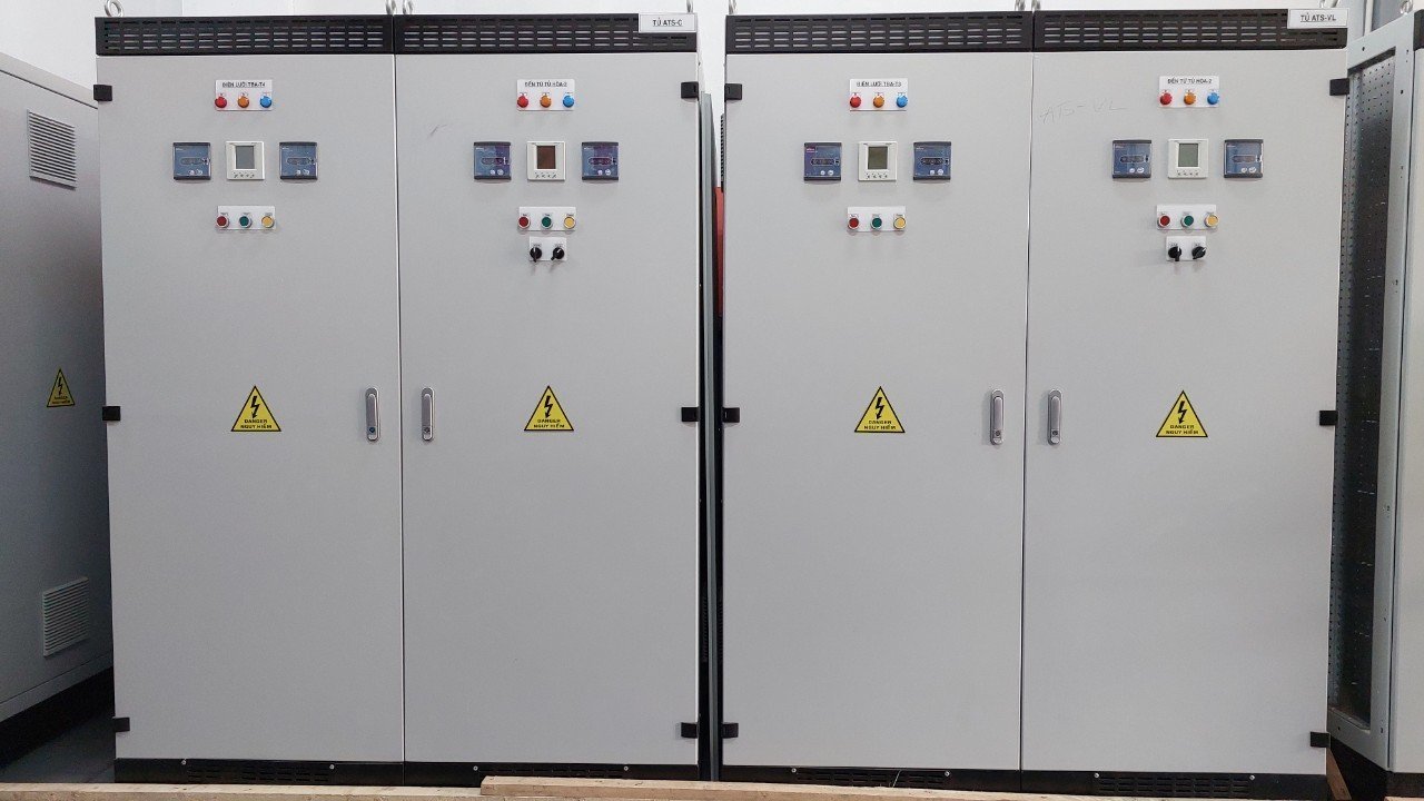 thu mua tủ điện cũ