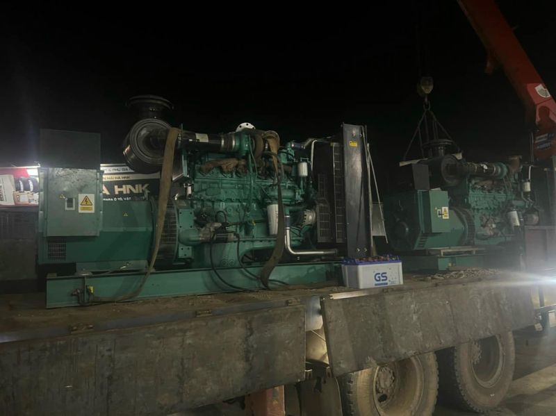 thu mua máy móc cũ hỏng