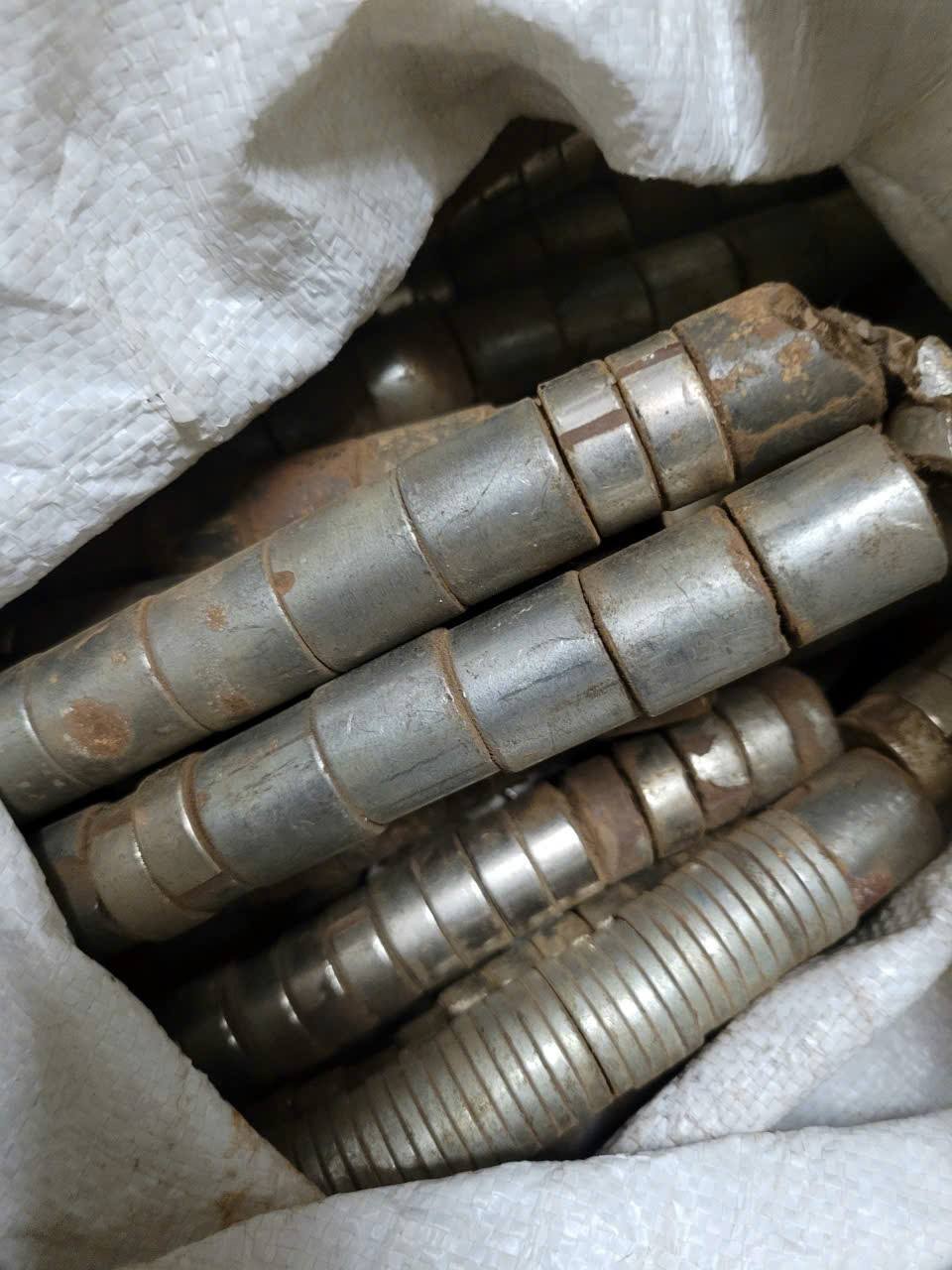 nam châm phế liệu