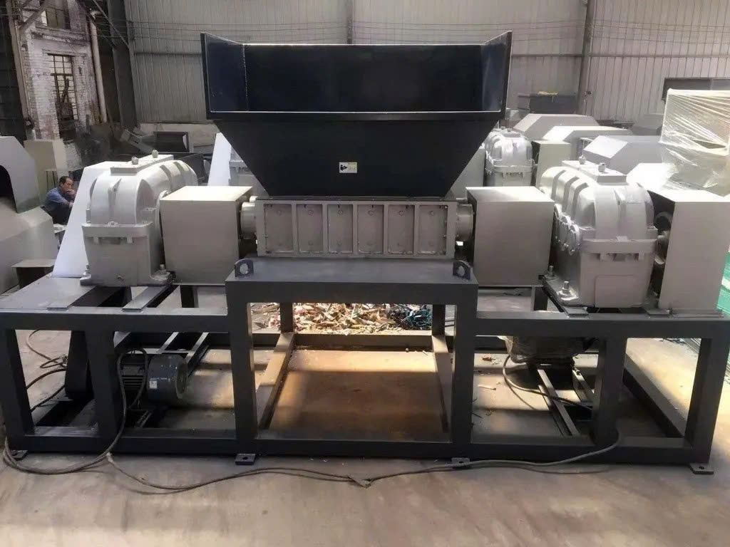 giá máy băm nhựa phế liệu