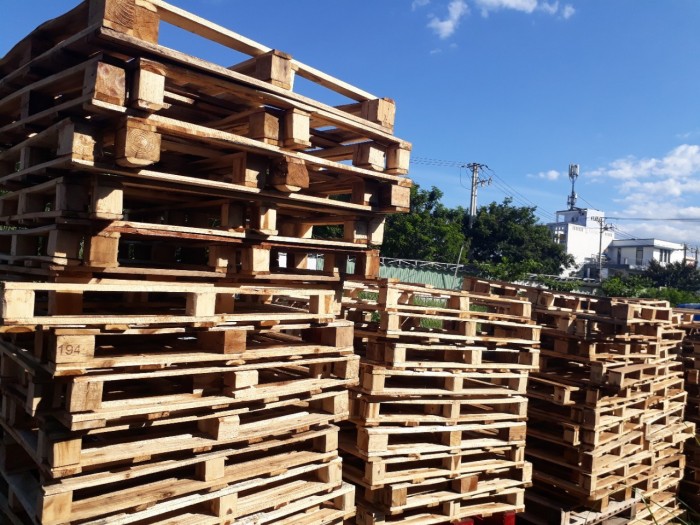 thu mua pallet gỗ cũ