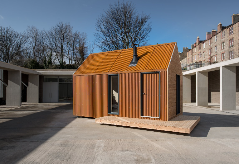 nhà tiền chế bằng tôn