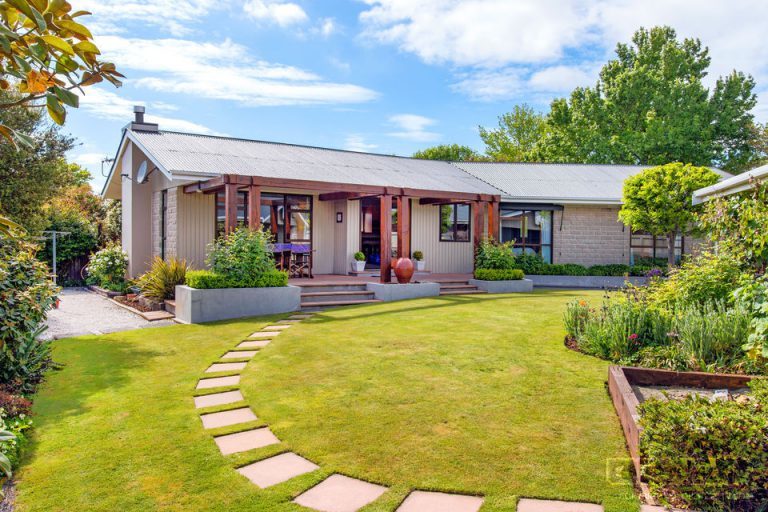 nhà tiền chế nông thôn