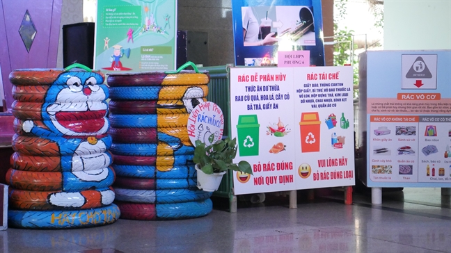 thùng rác tái chế