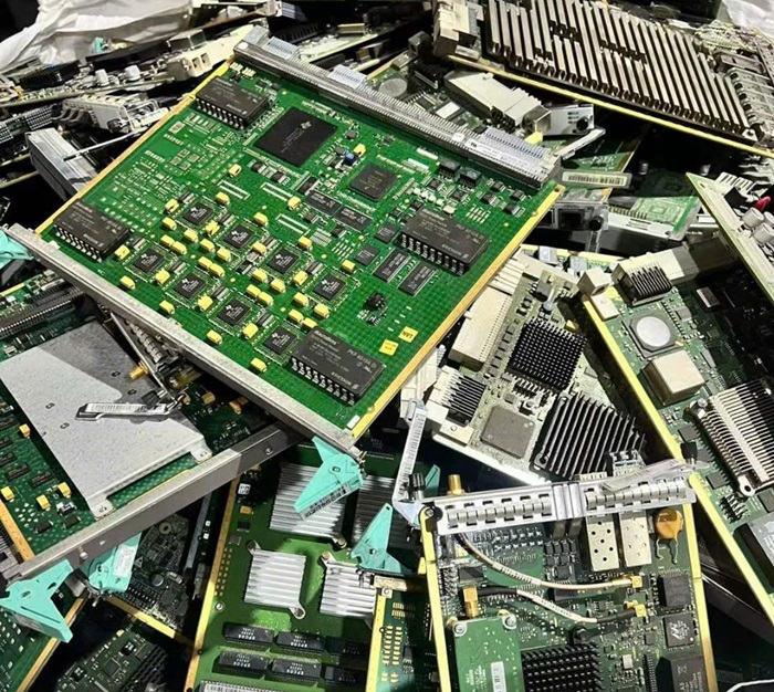 thu mua phế liệu KCN Xuyên Á