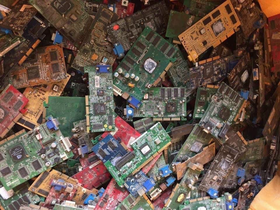 thu mua phế liệu KCN Đông Xuyên