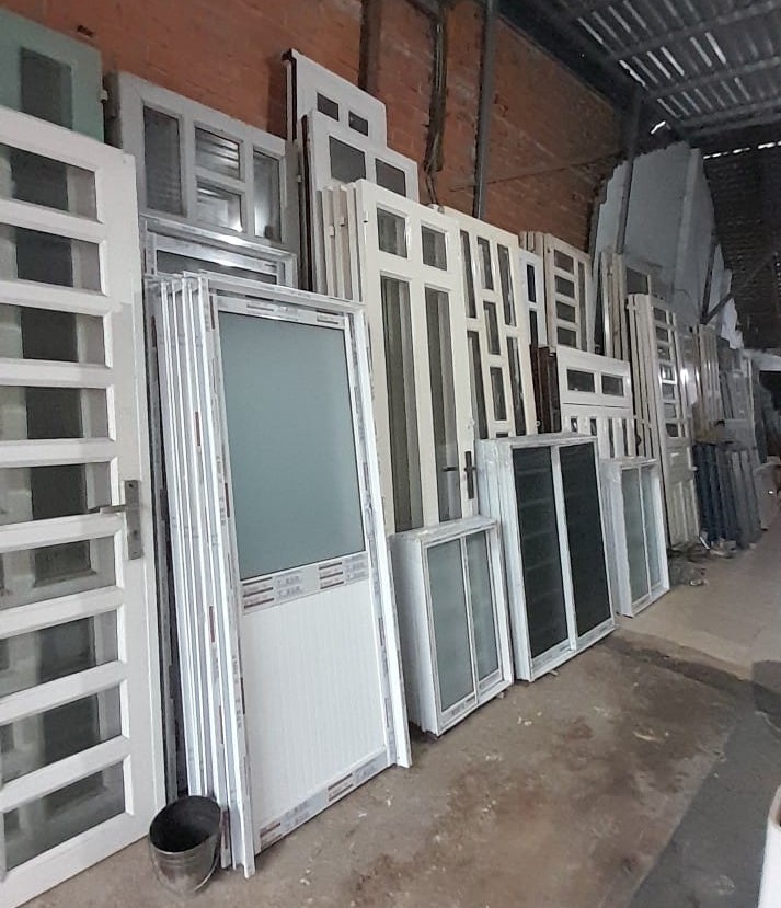 thu mua cửa nhôm cũ