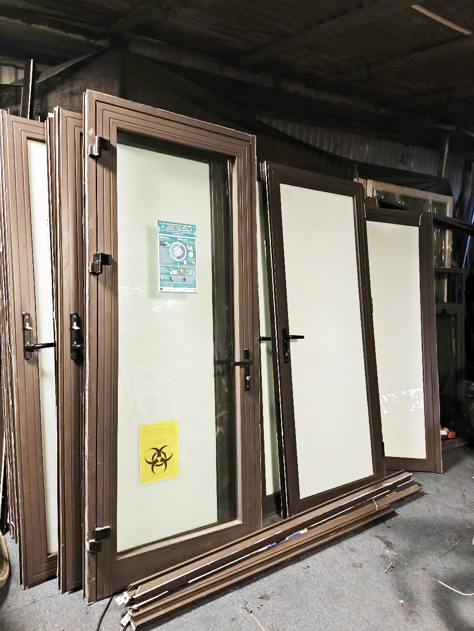 thu mua cửa nhôm cũ