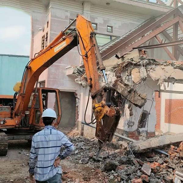 thu mua xác nhà cũ