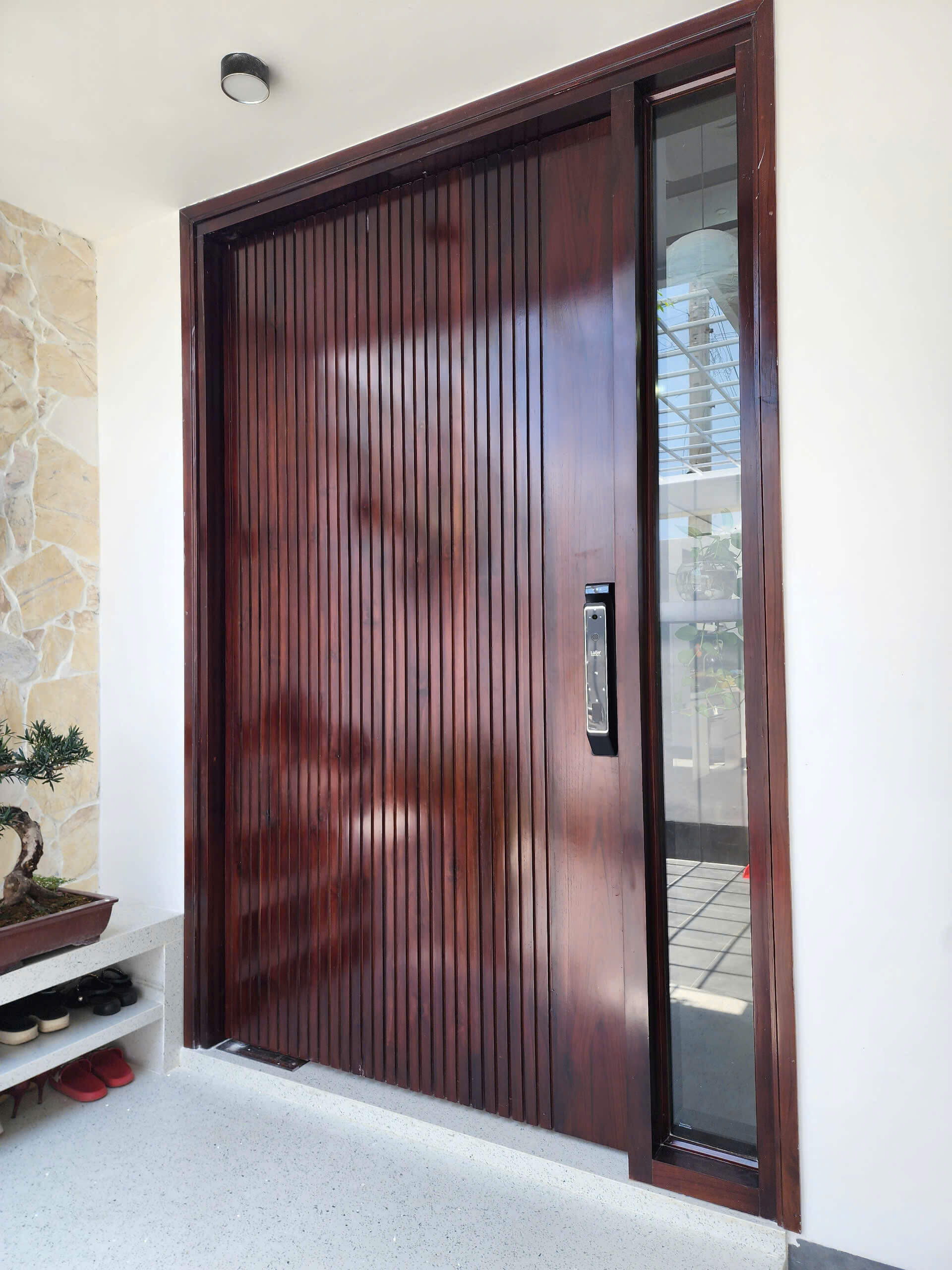 thu mua cửa gỗ cũ