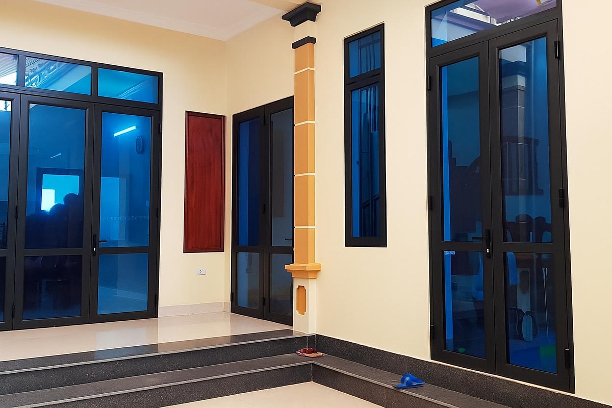 thu mua cửa nhôm cũ