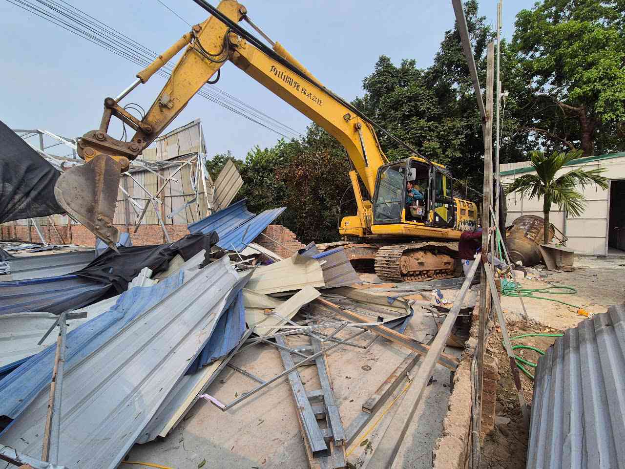 thu mua xác nhà cũ