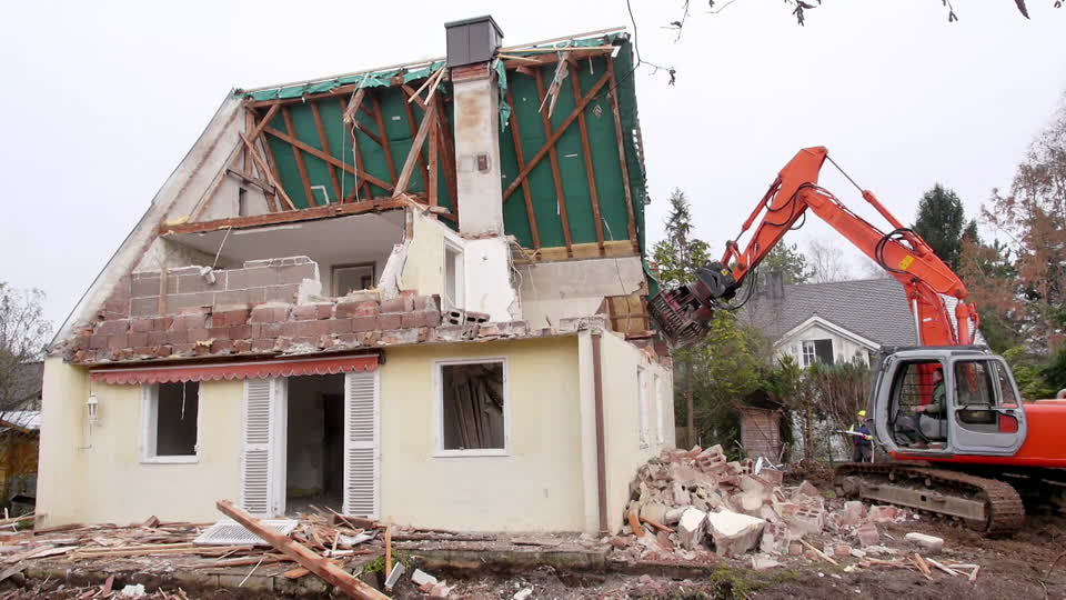 thu mua xác nhà cũ