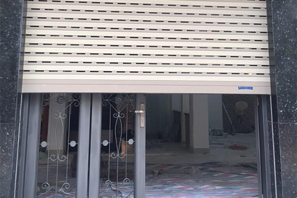 thu mua cửa cuốn cũ