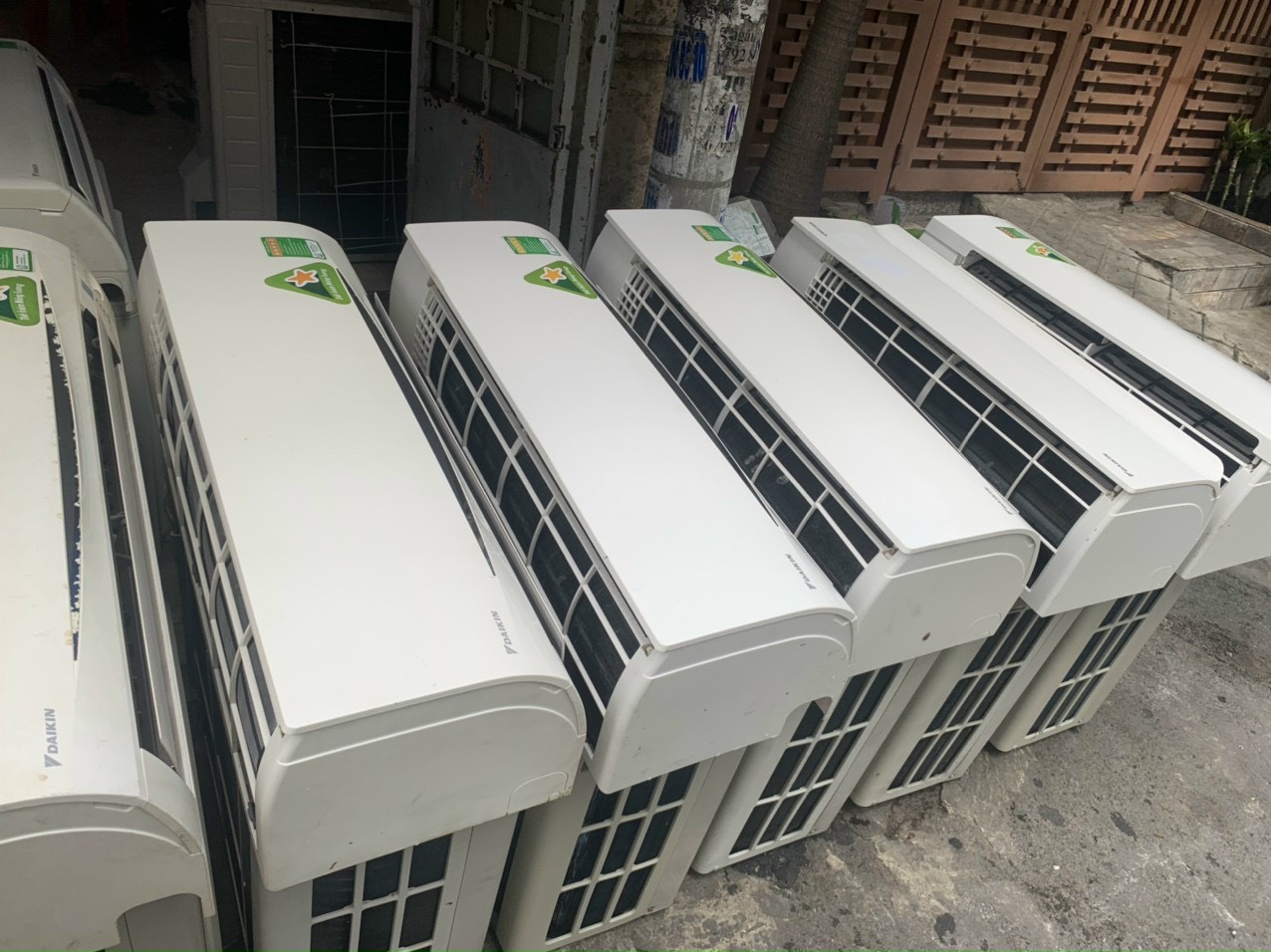 thu mua máy lạnh cũ