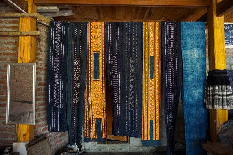 Vải thổ cẩm