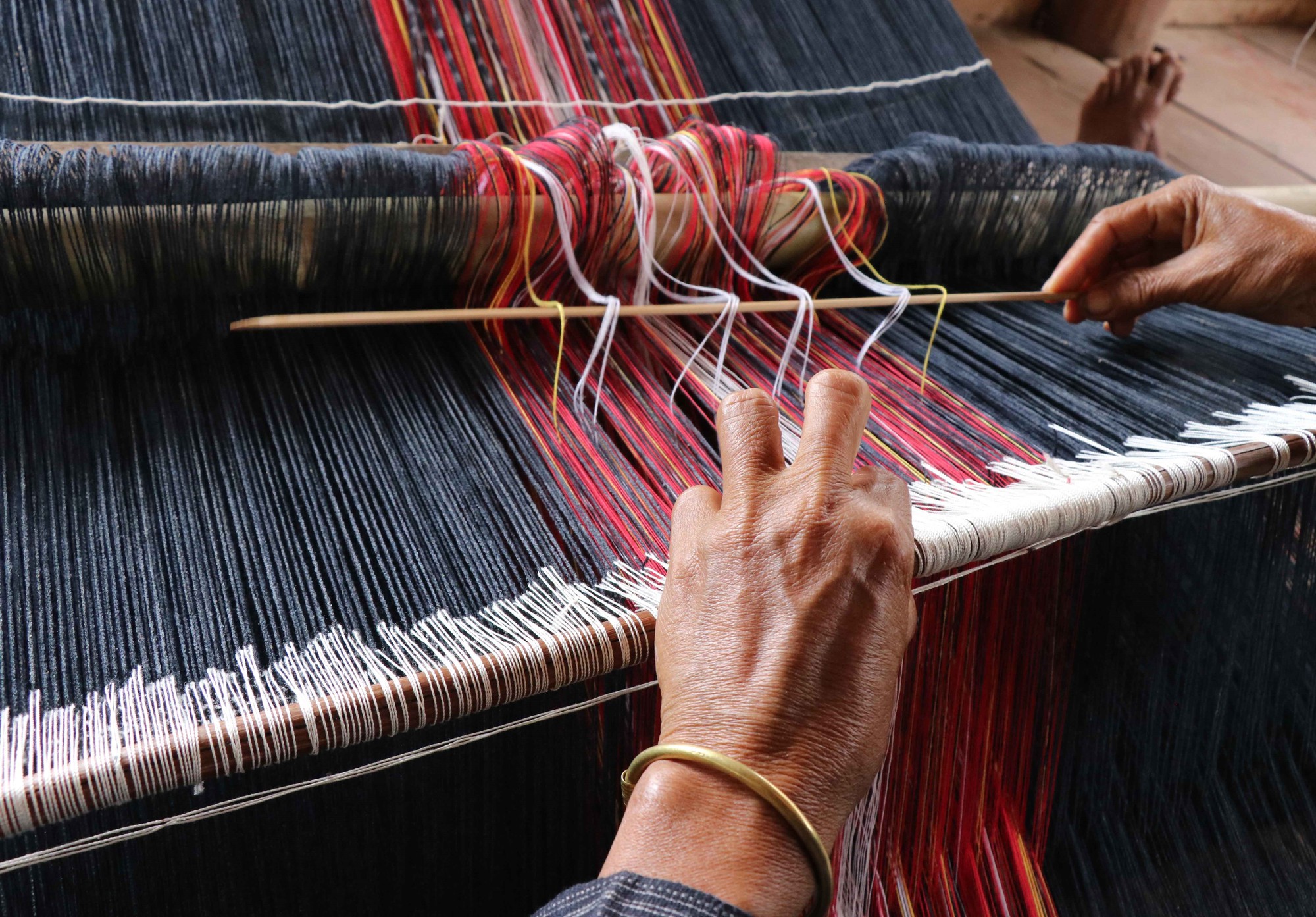 Vải thổ cẩm
