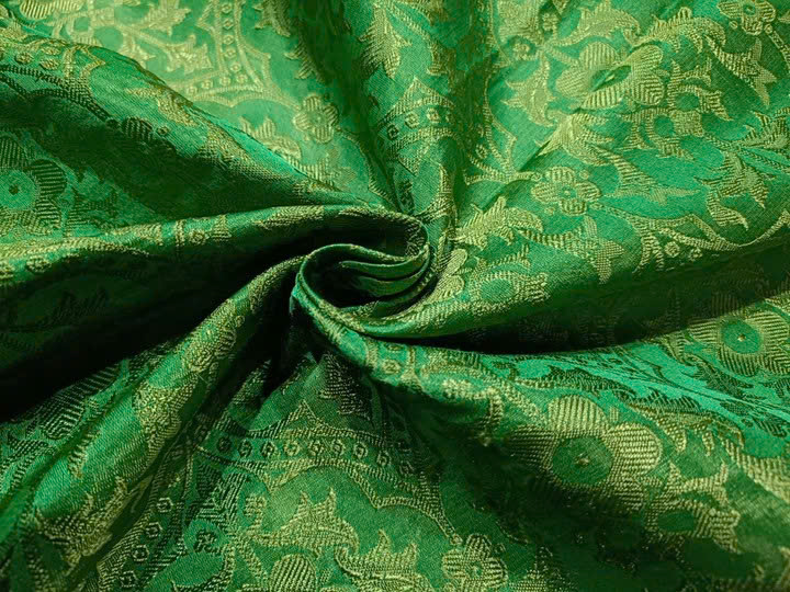 vải lụa tơ tằm