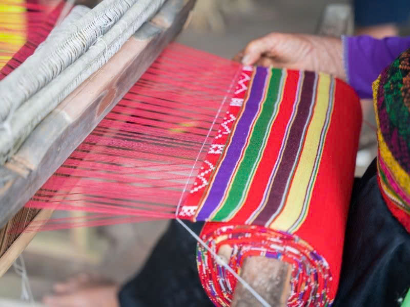 Vải thổ cẩm